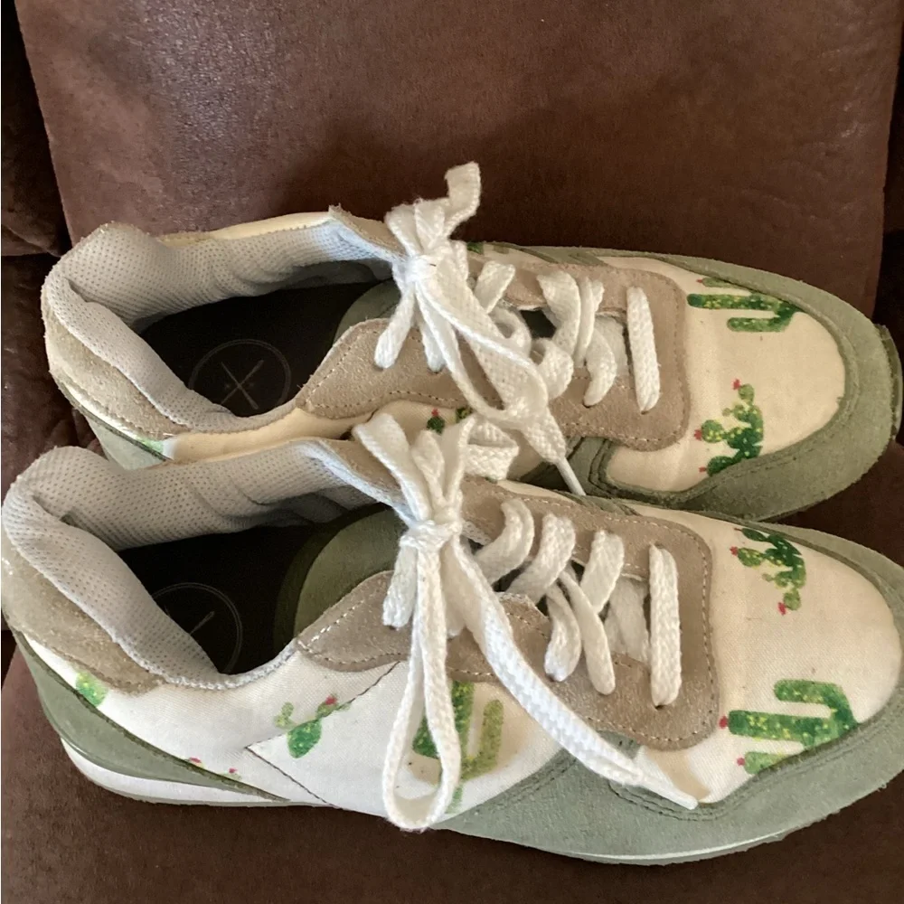 INKKAS Prickly Jogger Cactus Print Running Suede Leather Shoes Women Sz 6
